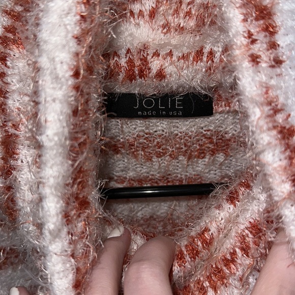 NWT Jolie  Cropped Cowl Neck Sweater White and Burnt Orange Small - Picture 3 of 5